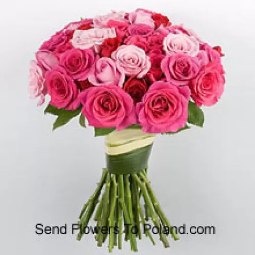 Букет из 37 смешанных цветных роз